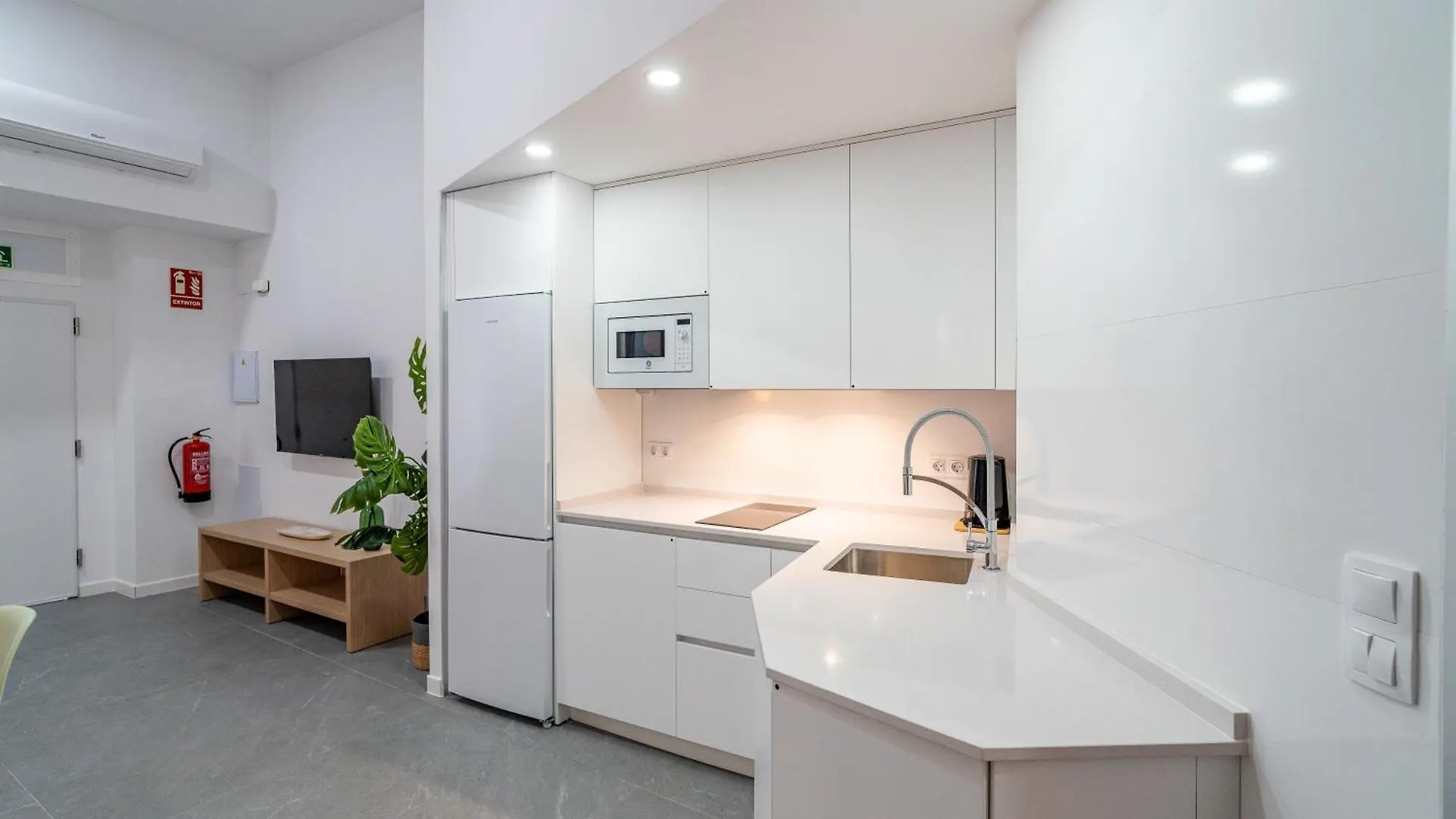 Alnatur Cordoba, Loft Moderno Con Ubicacion Perfecta Y Parking Opcional Ισπανία